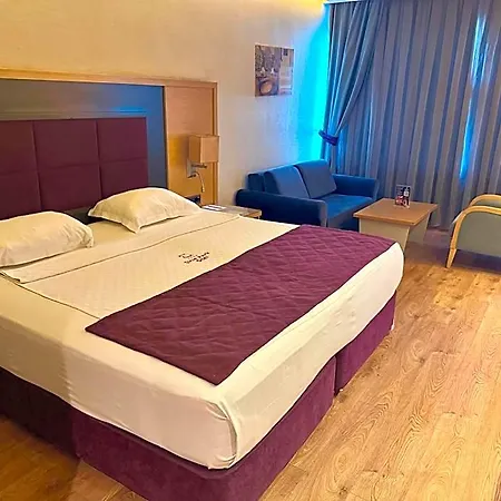 Otel Sirin Park 4*